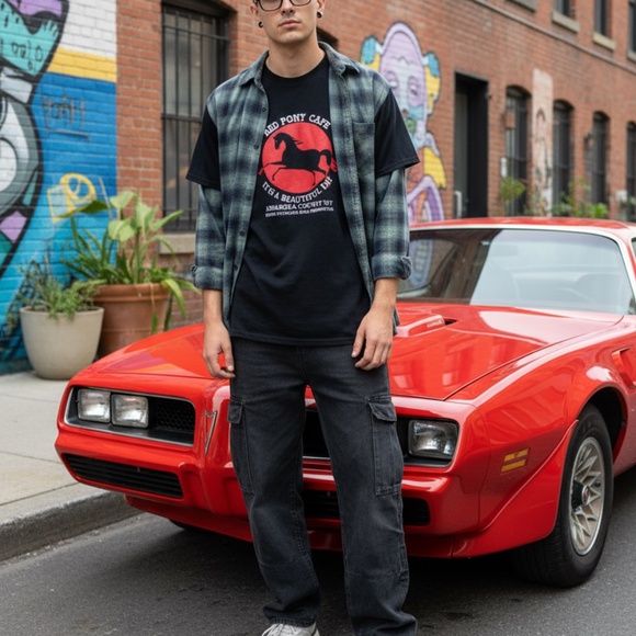 Gildan Red Pony Café Graphic Tee Black Regular - Picture 2 of 7